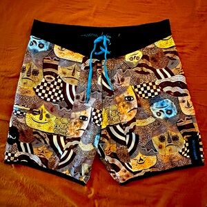 Imperial Motion im 18 inch size 32/34 board shorts. Unique design
